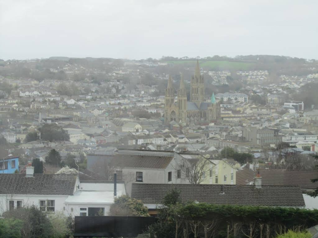 Donnington Guesthouse Truro Exterior photo